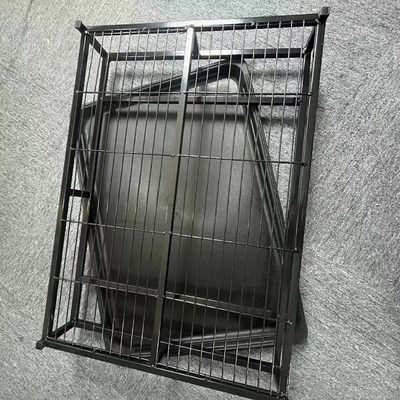 Cuadro de acero de alambre de hierro de tubo cuadrado para orinas de perros Diseño a prueba de salpicaduras y pasos