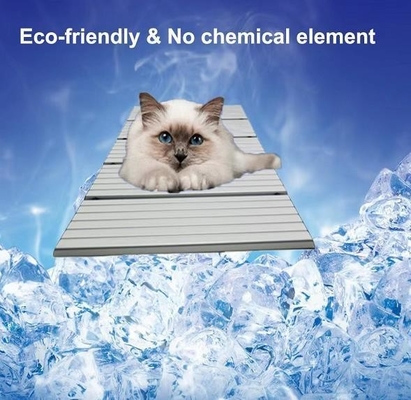 Alivio del calor del verano para perros Lavado a mano de aluminio cama de refrigeración para mascotas Otros productos para mascotas