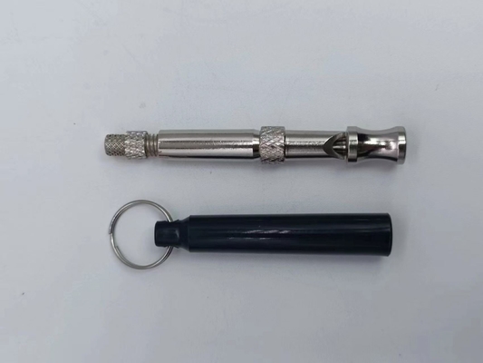 Corrección naranja Perro de mascota de entrenamiento silbato con cordón de cordón animales pequeños esencial