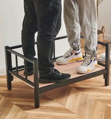 Cama de mascotas elevada de metal a prueba de humedad para perros y gatos de lujo Diseño sostenible