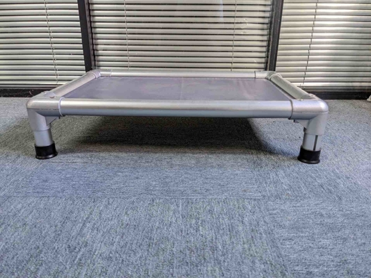 Logotipo personalizado Acceptado Cama de perro de marco de aluminio para perros grandes fácil de limpiar Diseño de lujo