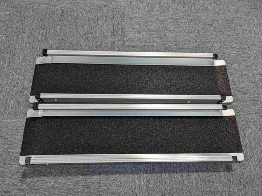 Cantidades de carga de una rampa portátil de aluminio de 20 GP para sillas de ruedas y escaleras para perros