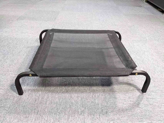 Cama portátil de acero inoxidable XL con diseño elevado y representación de animales